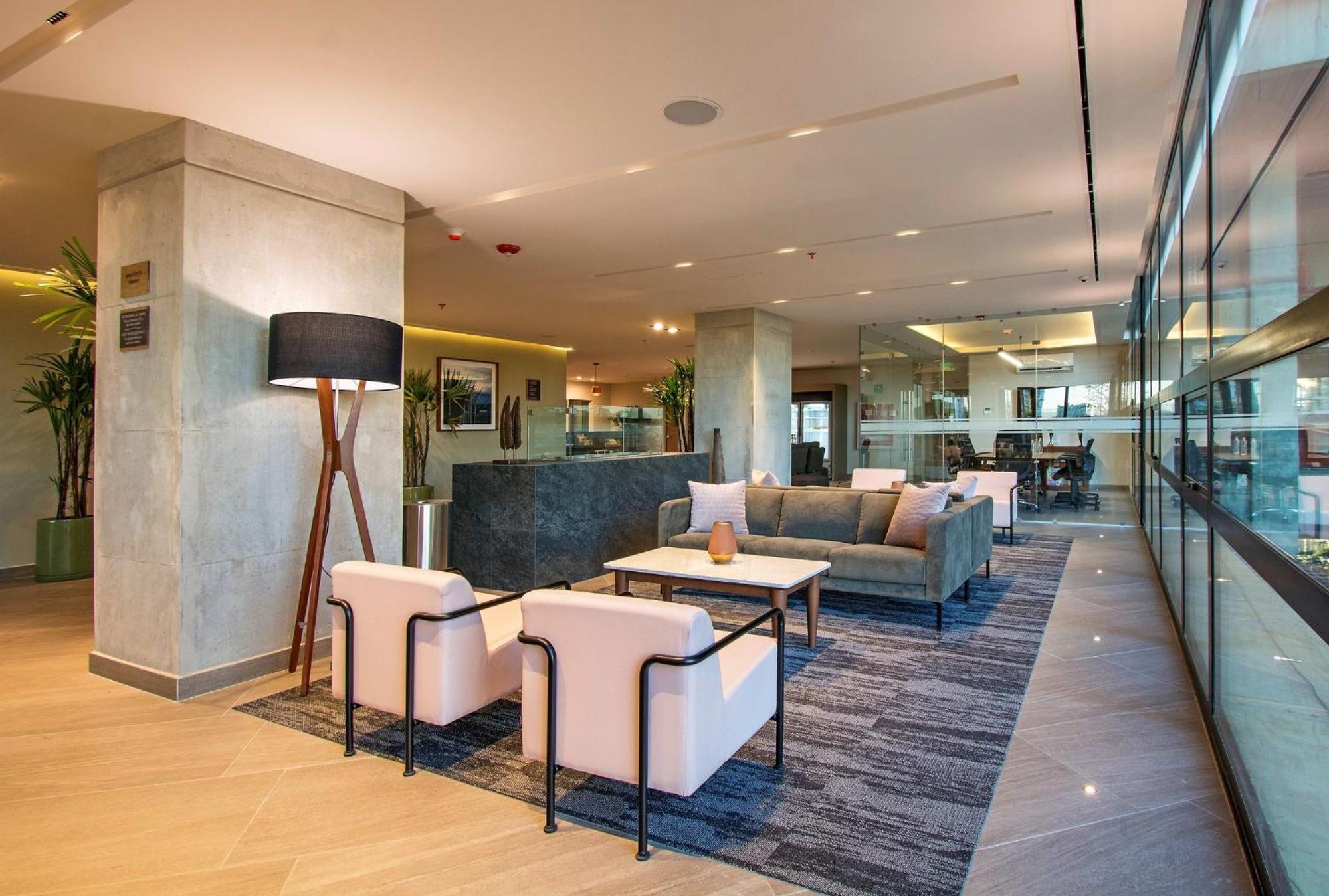 Staybridge Suites - Guadalajara Novena, an IHG Hotel Bagian luar foto