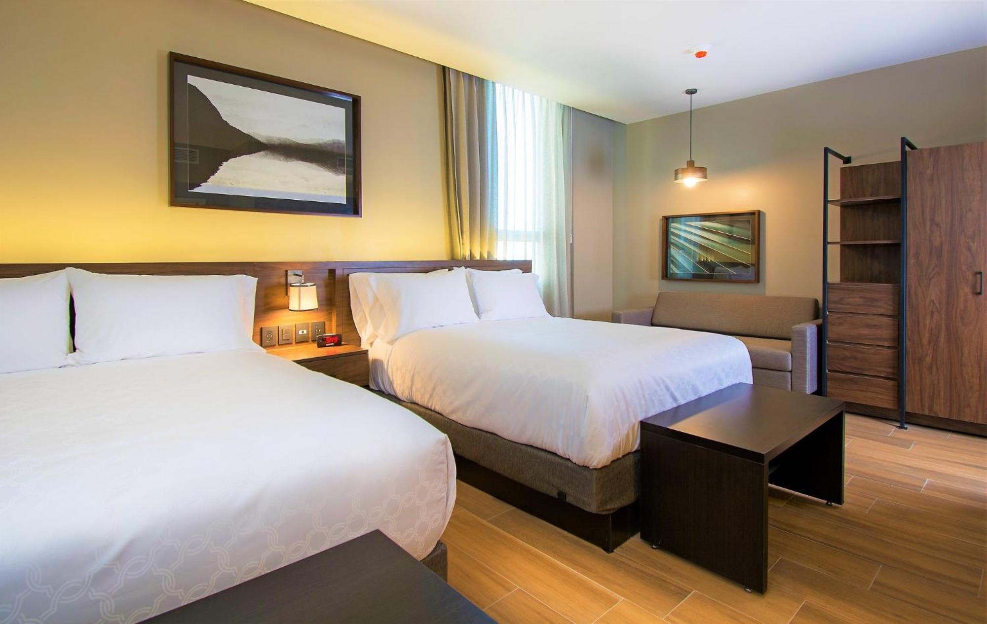 Staybridge Suites - Guadalajara Novena, an IHG Hotel Bagian luar foto